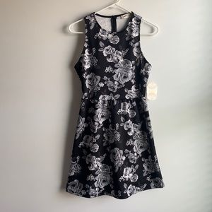 Cute floral detail dress